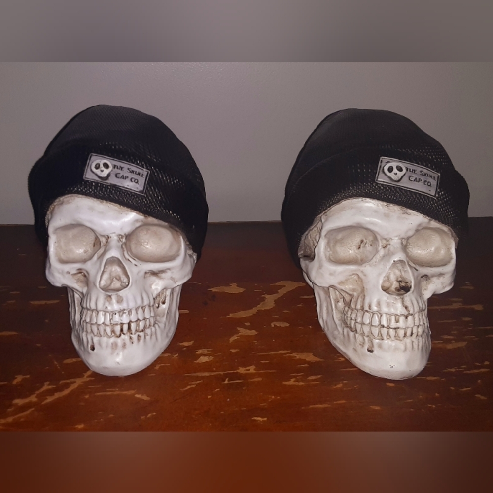 Halloween Decor Resin Skeleton Skull With Skull Cap